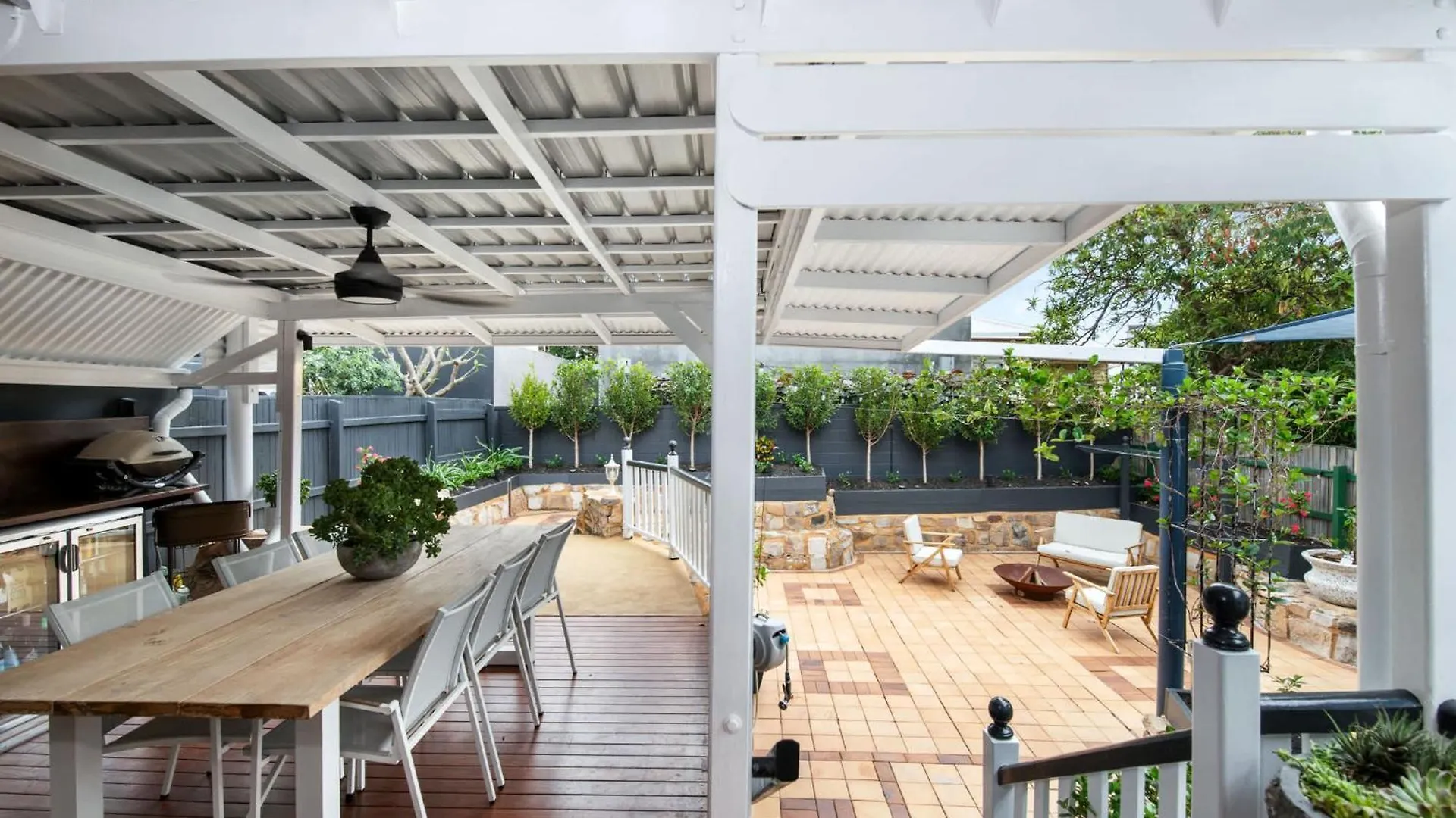 3 Bed Queenslander In Heart Of Brisbane 0*,  Australien