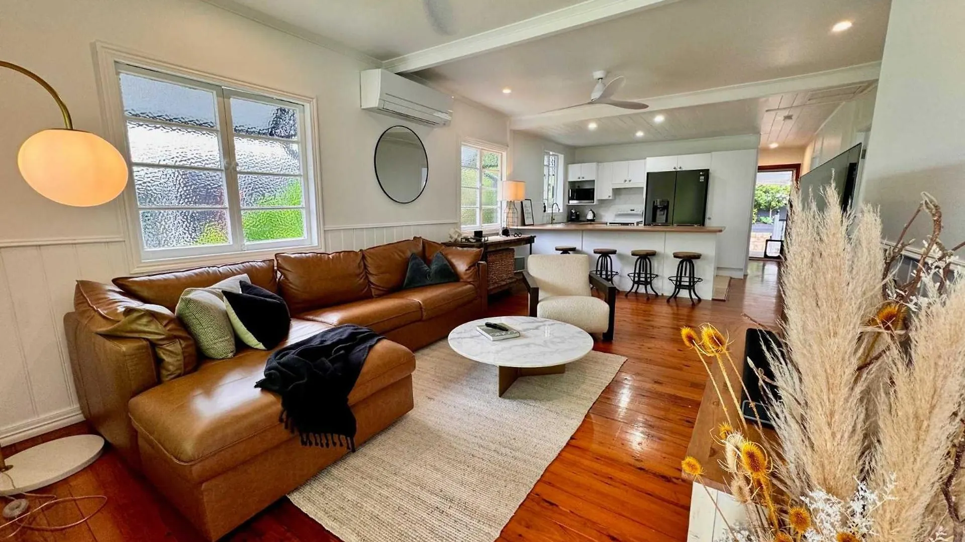 3 Bed Queenslander In Heart Of Brisbane